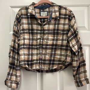 American Eagle cropped flannel